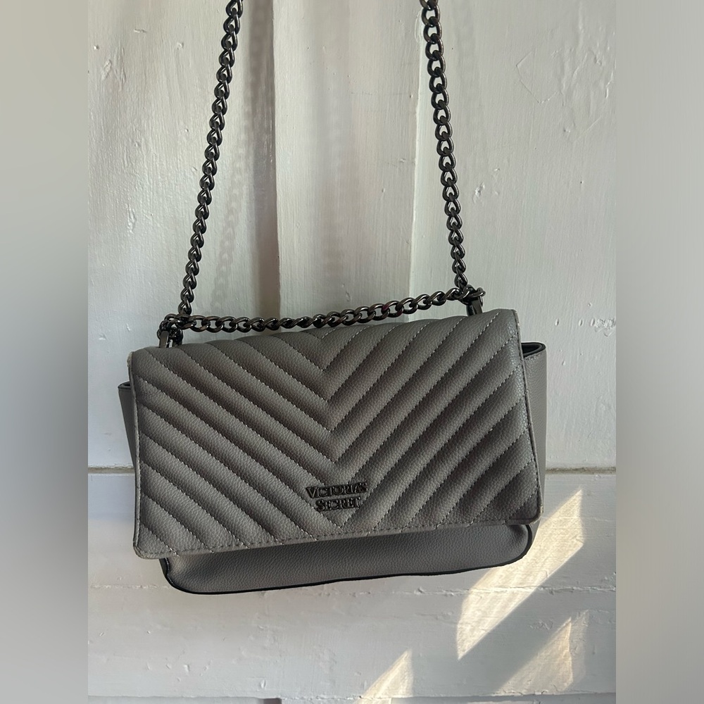 Victoria Secret Chain Strap Purse